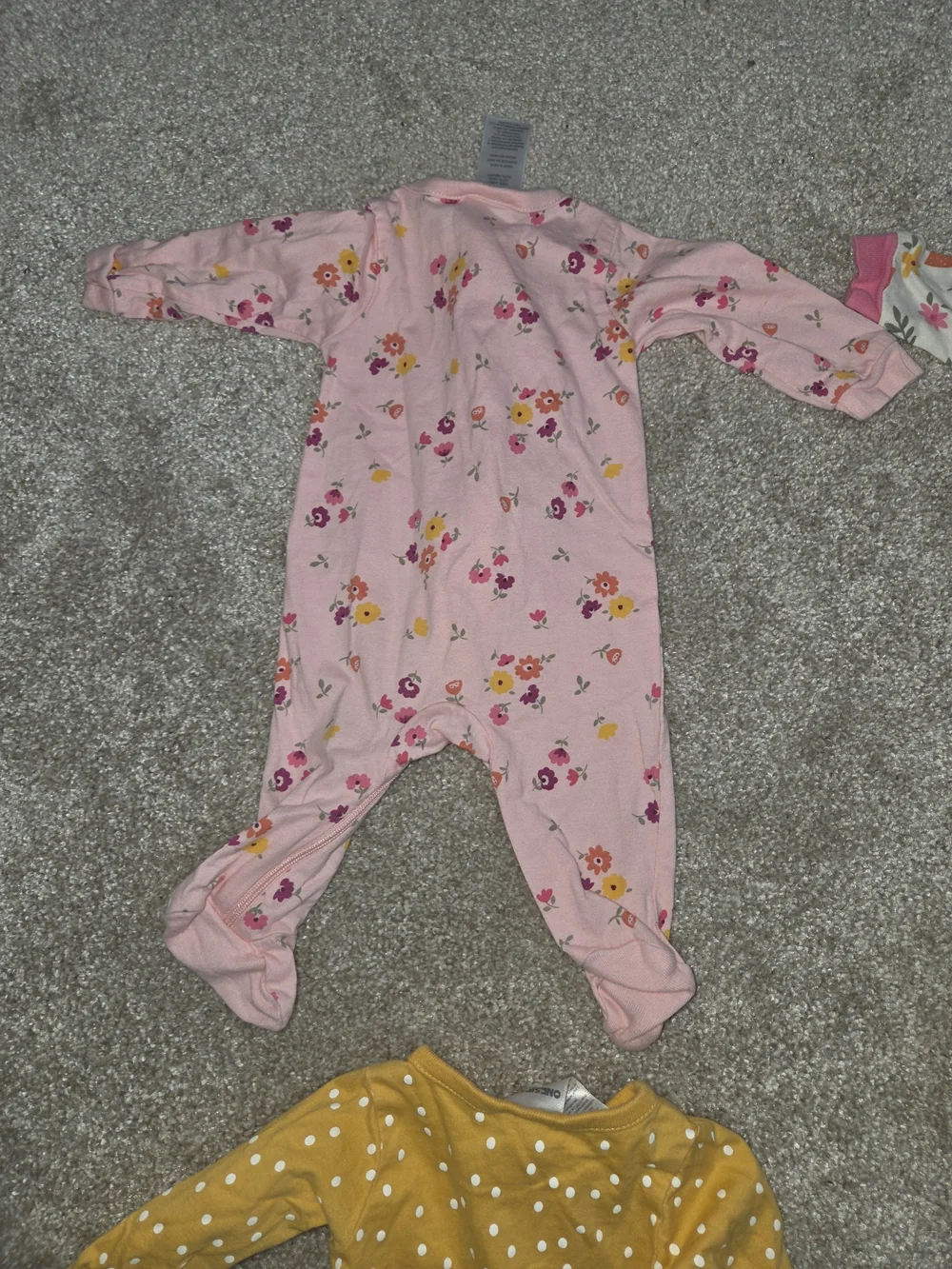 Bundle Of 4, 